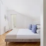 Apartment With Balcony - Rejtana 10