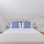 Apartment With Balcony - Rejtana 10